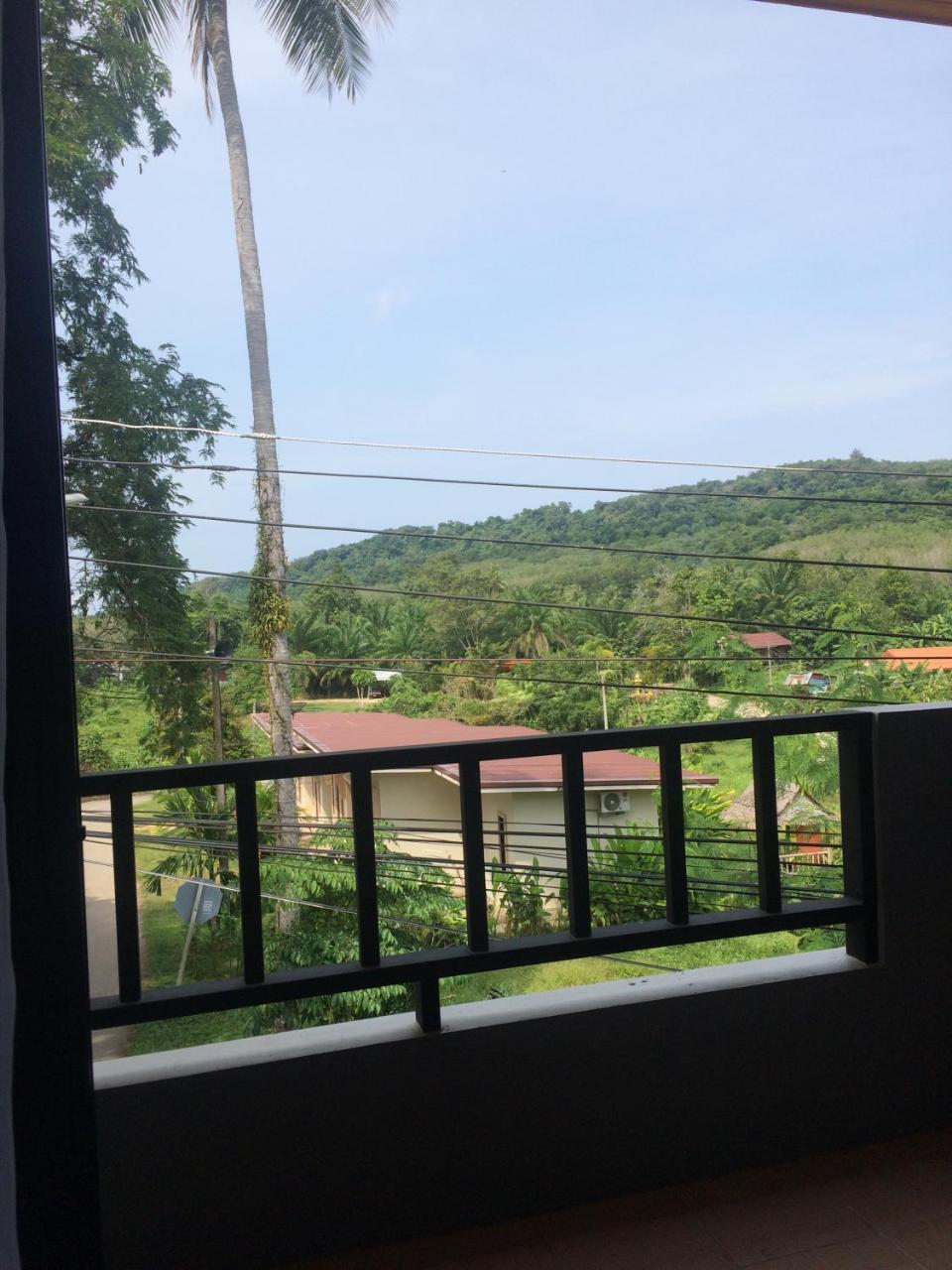 Am House Apartment Klong Muang Beach Luaran gambar